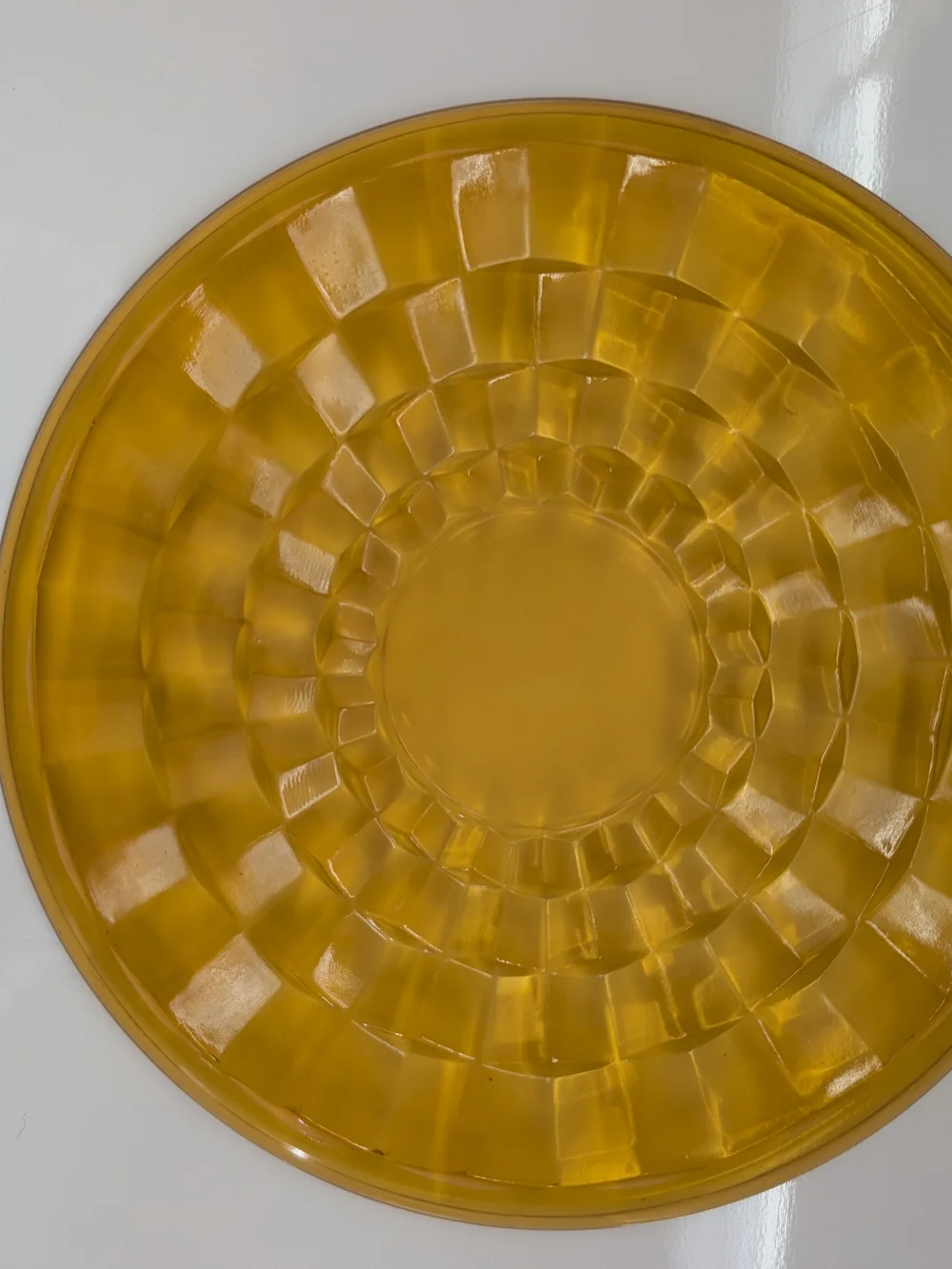 Set of 4 Vintage Federal Glass Windsor Amber Dinner Plates 9